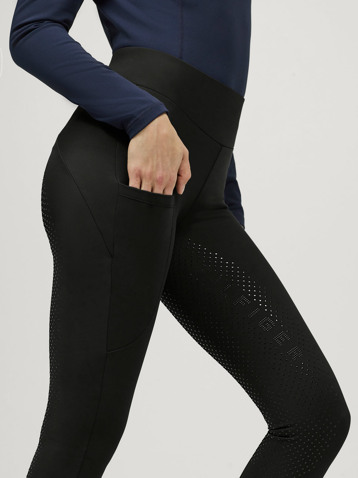 Elmira Winter Rhinestone Full Grip Leggings BLACK